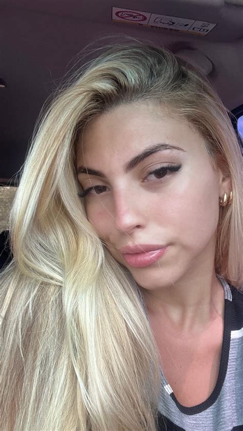 @thaiseume .